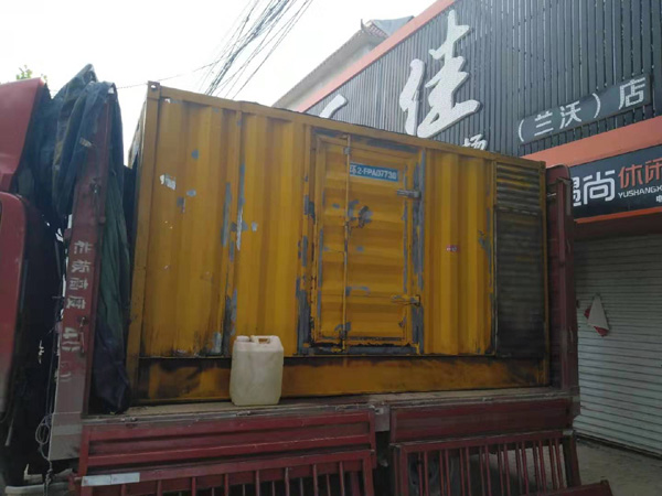 东至发电机组功率与使用时间之间的关系