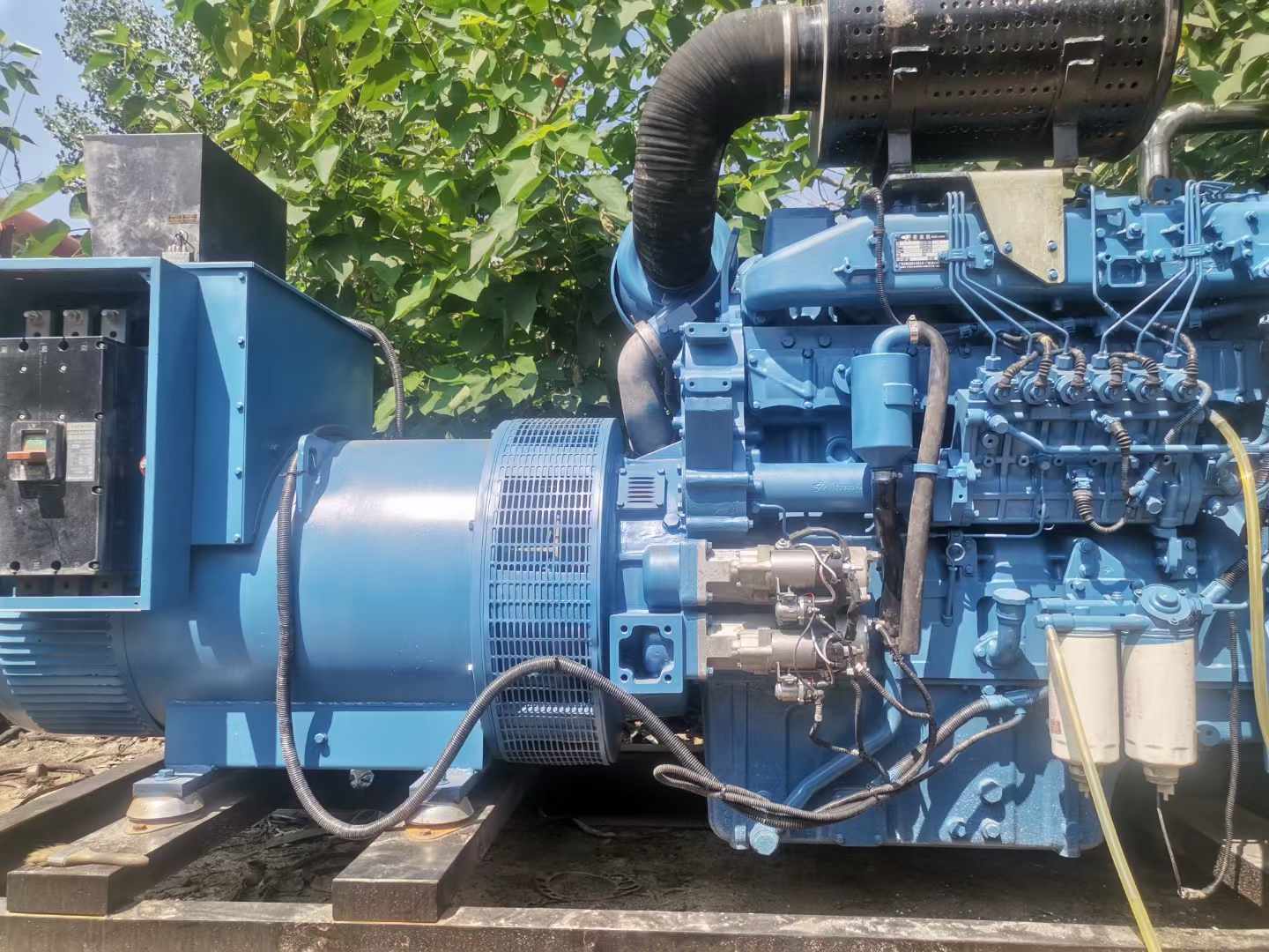 东至详细说明降低 800kW 柴油发电机输出电流波动的方法