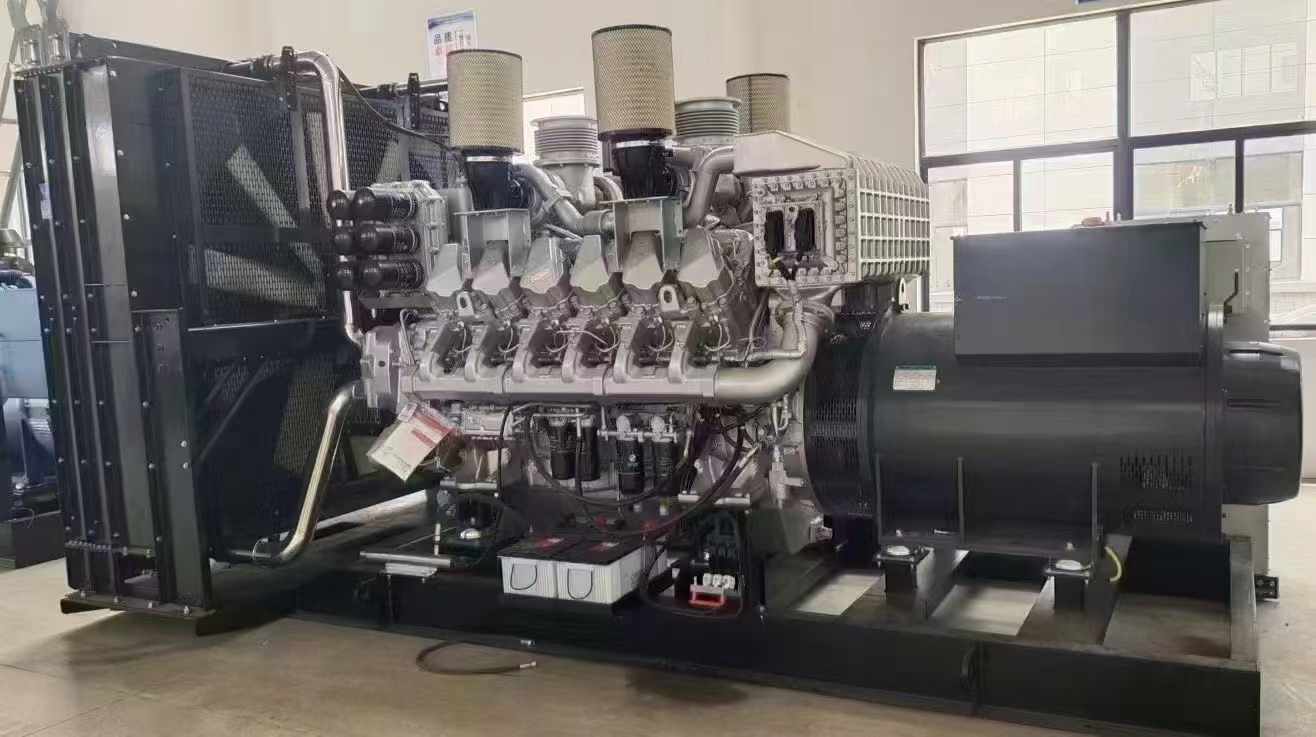 东至800KW柴油发电机组可以带动多少kw的设备？