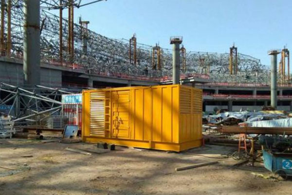 东至发电机出租如何判断空气滤清器是否需要更换？